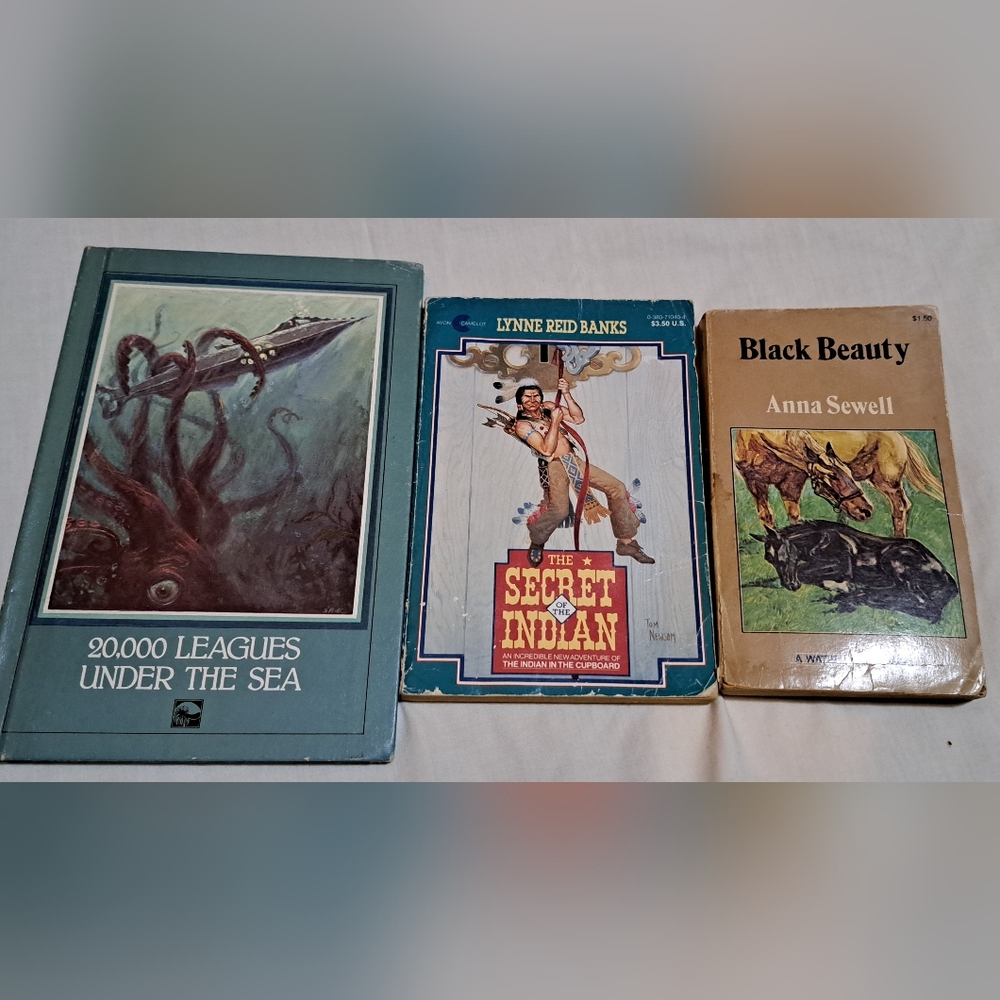 Set of Three Classic Novels